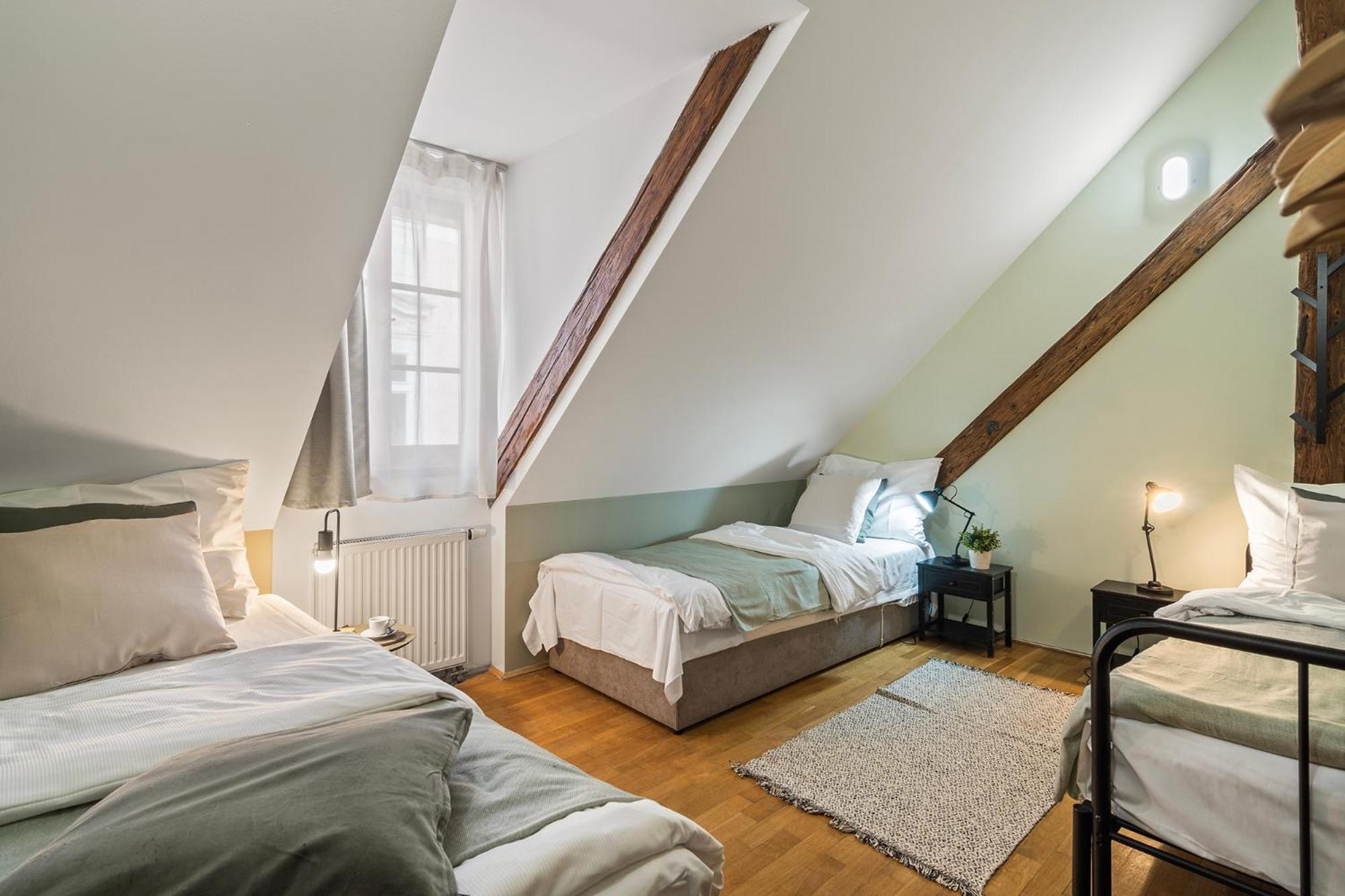 Charles Bridge Historical Apts By Michal&Friends Πράγα Εξωτερικό φωτογραφία